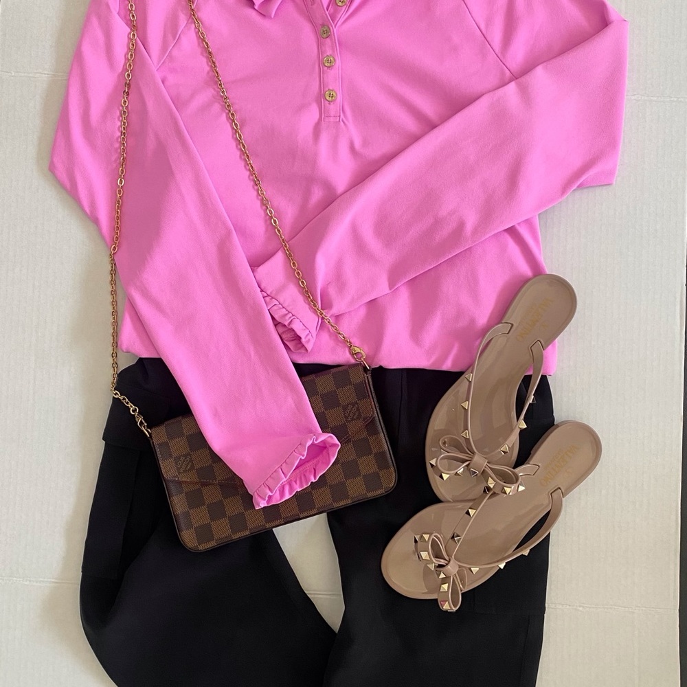 LILLY LOVERS!/ LUXLETIC HUTTON LONG SLEEVE POLO RUFFLE NECK / MEDIUM / PINK ISLE